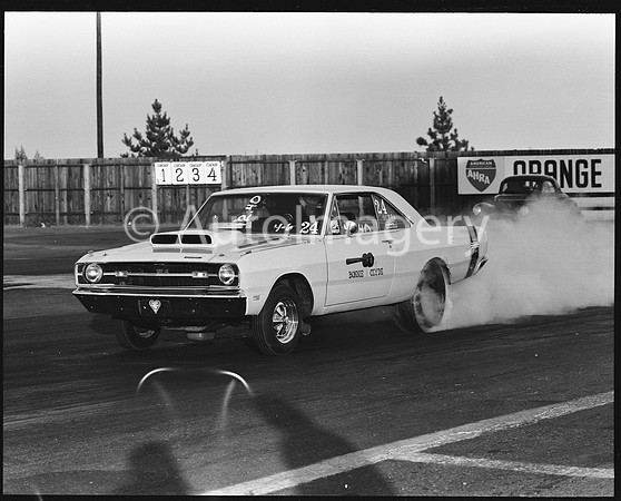 1975-33-03