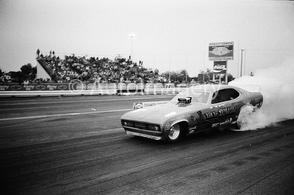 1975-98-32