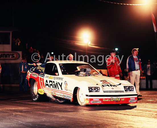 76T-003.jpg